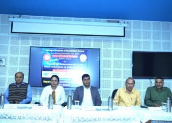 एनआईटी रायपुर में लोको शेड तकनीशियनों के लिए आयोजित प्रशिक्षण कार्यशाला का समापन