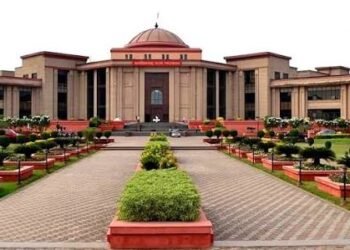 सेना पर आपत्तिजनक फेसबुक पोस्ट महंगी पड़ी, CISF कांस्टेबल की याचिका खारिज